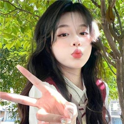 拍三小电影